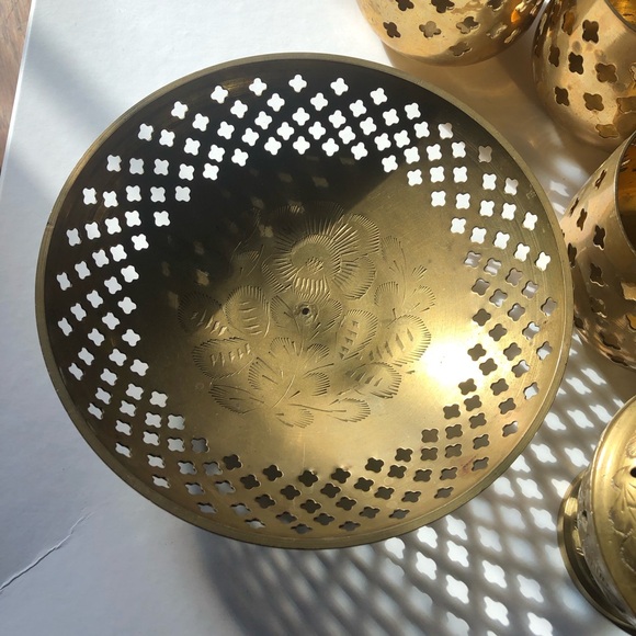 Set of small vintage punched brass items - Picture 2 of 9